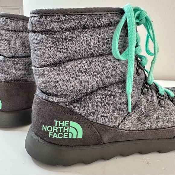 The North Face Puffer Thermoball Boots, Size: US 8 = 25 cm - Picture 8 of 14